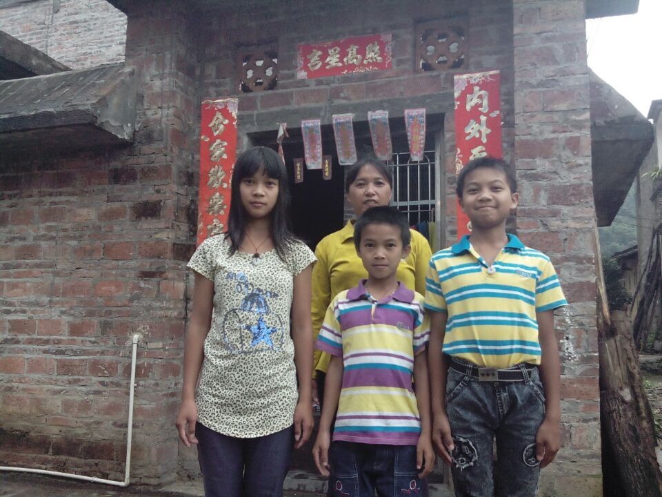 QQͼƬ20150603233156.jpg